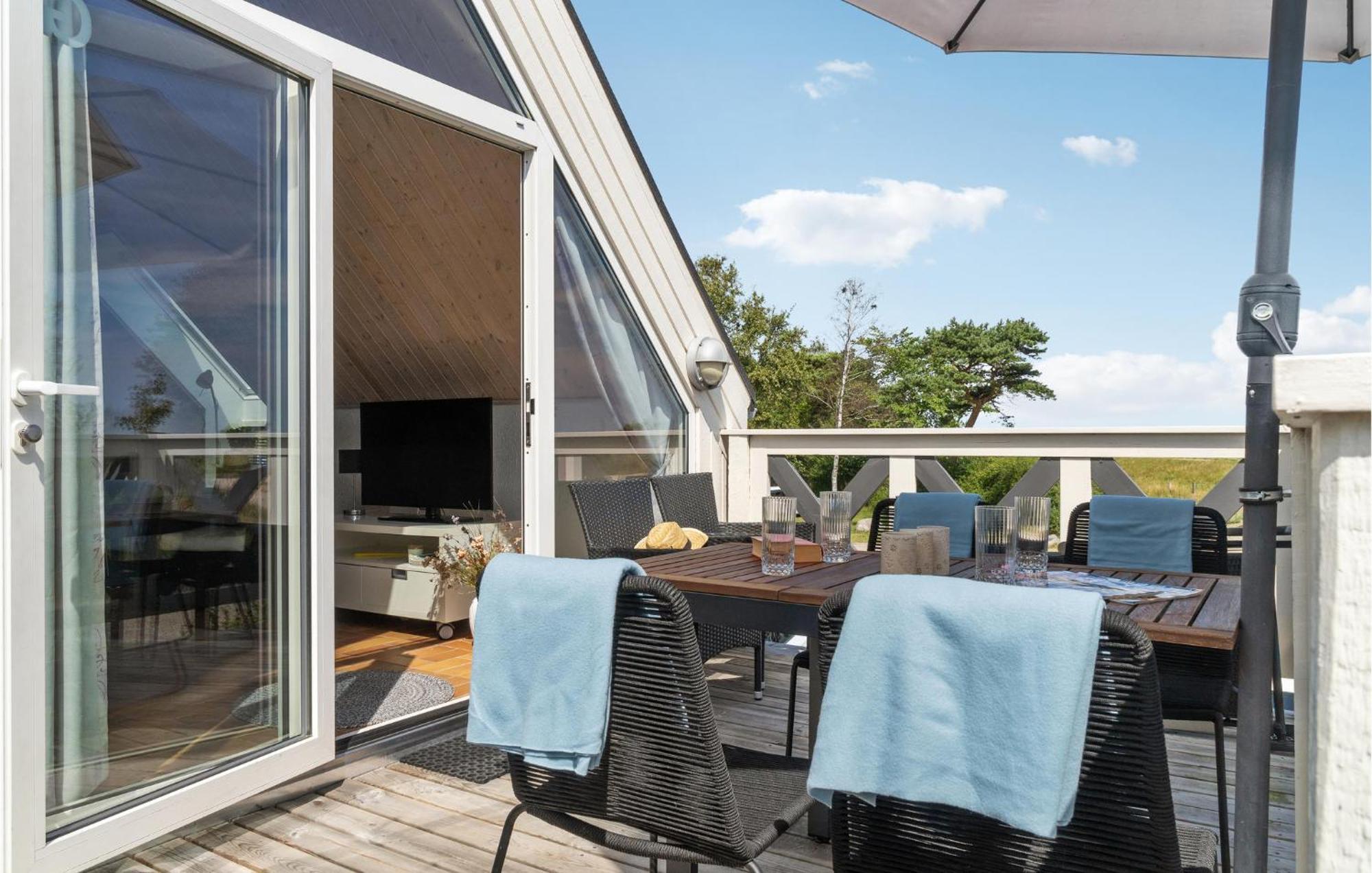 1 Bedroom Nice Apartment In Idestrup Bøtø By 외부 사진